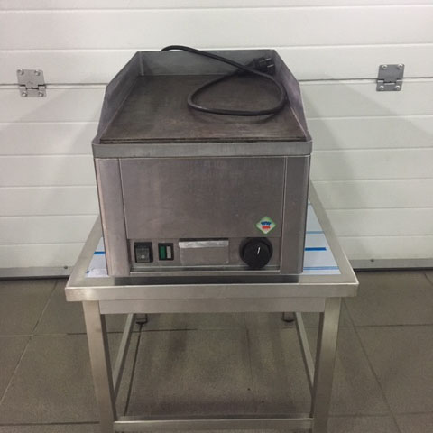Elektromos lapsütő, sima felülettel